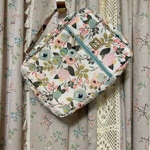 Mary Square Floral Bible Cover Zippered Case EUC